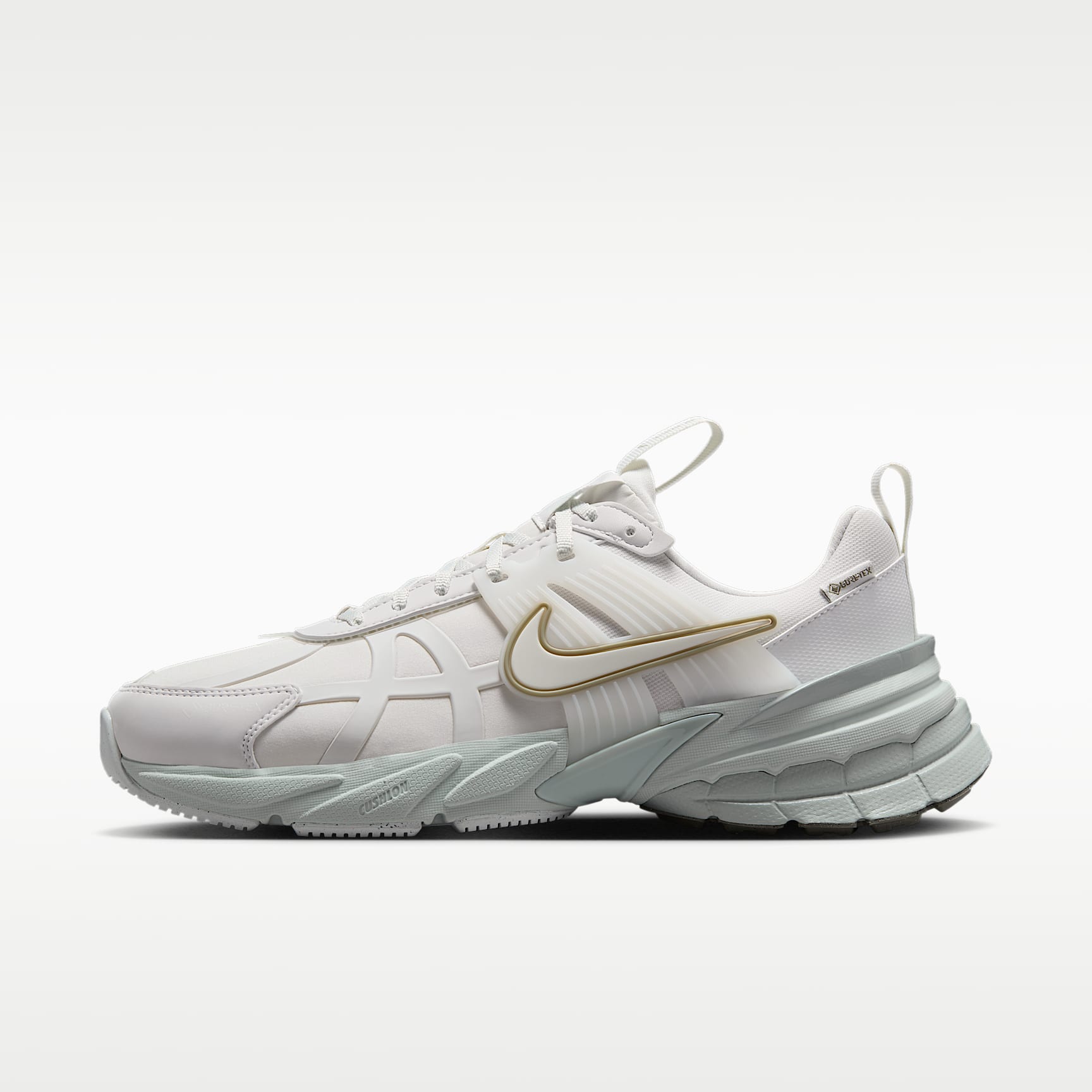 V2K Run GORE TEX ナイキ ウィメンズ Nike Women's Nike V2K Run GORE-TEX Women's Waterproof Shoes. Nike.com